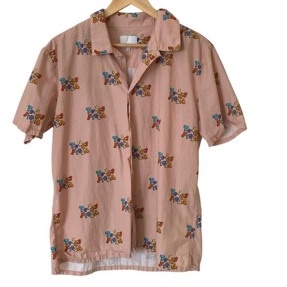 TEDDY FRESH Mens Retro Logo Camp Button Up Shirt in Rose, Size Medium - Picture 1 of 11